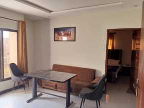 Shah g Guest house